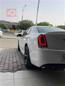 كرايسلر 300
